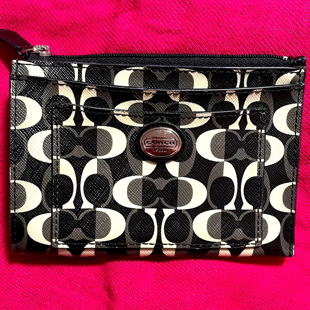 Coach Wallet NWOT